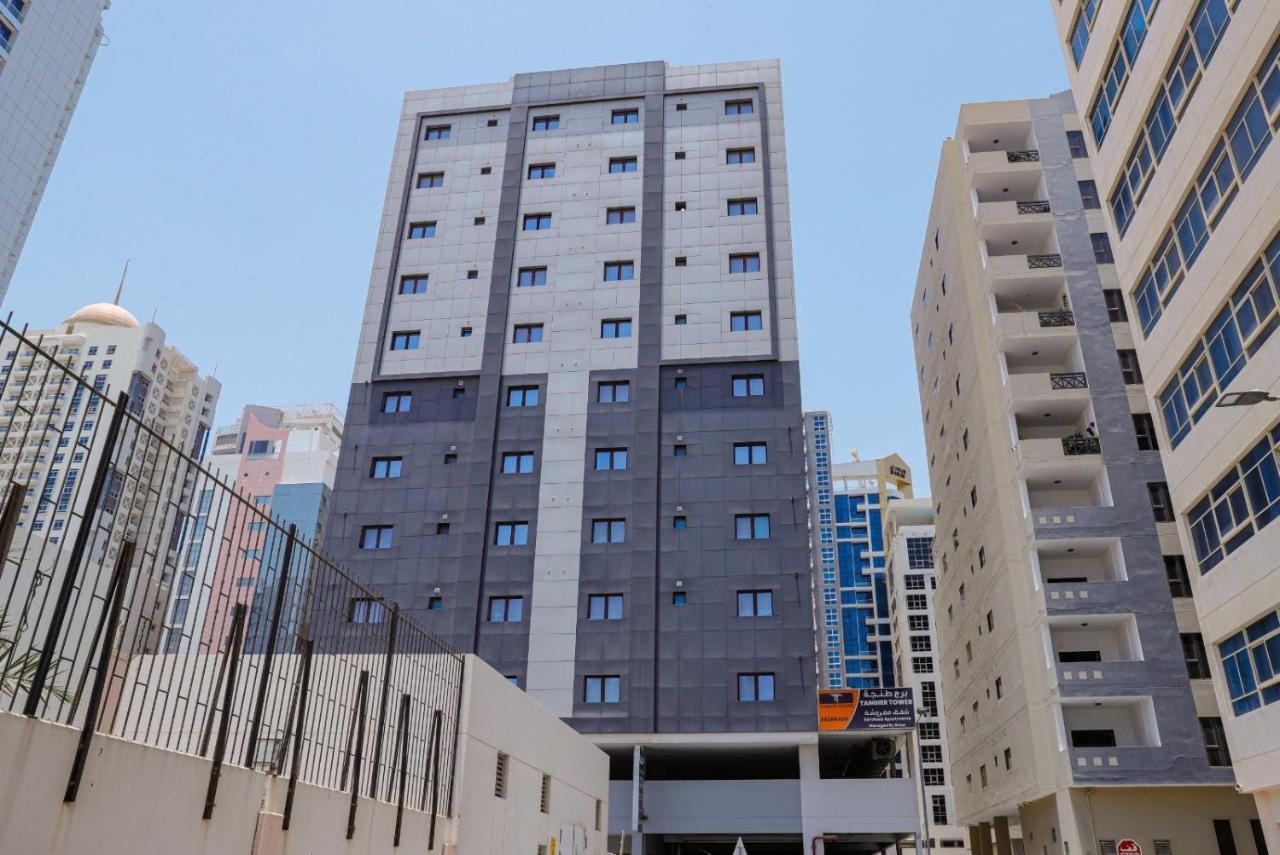 Hotel Tangier Tower Manama Exterior foto
